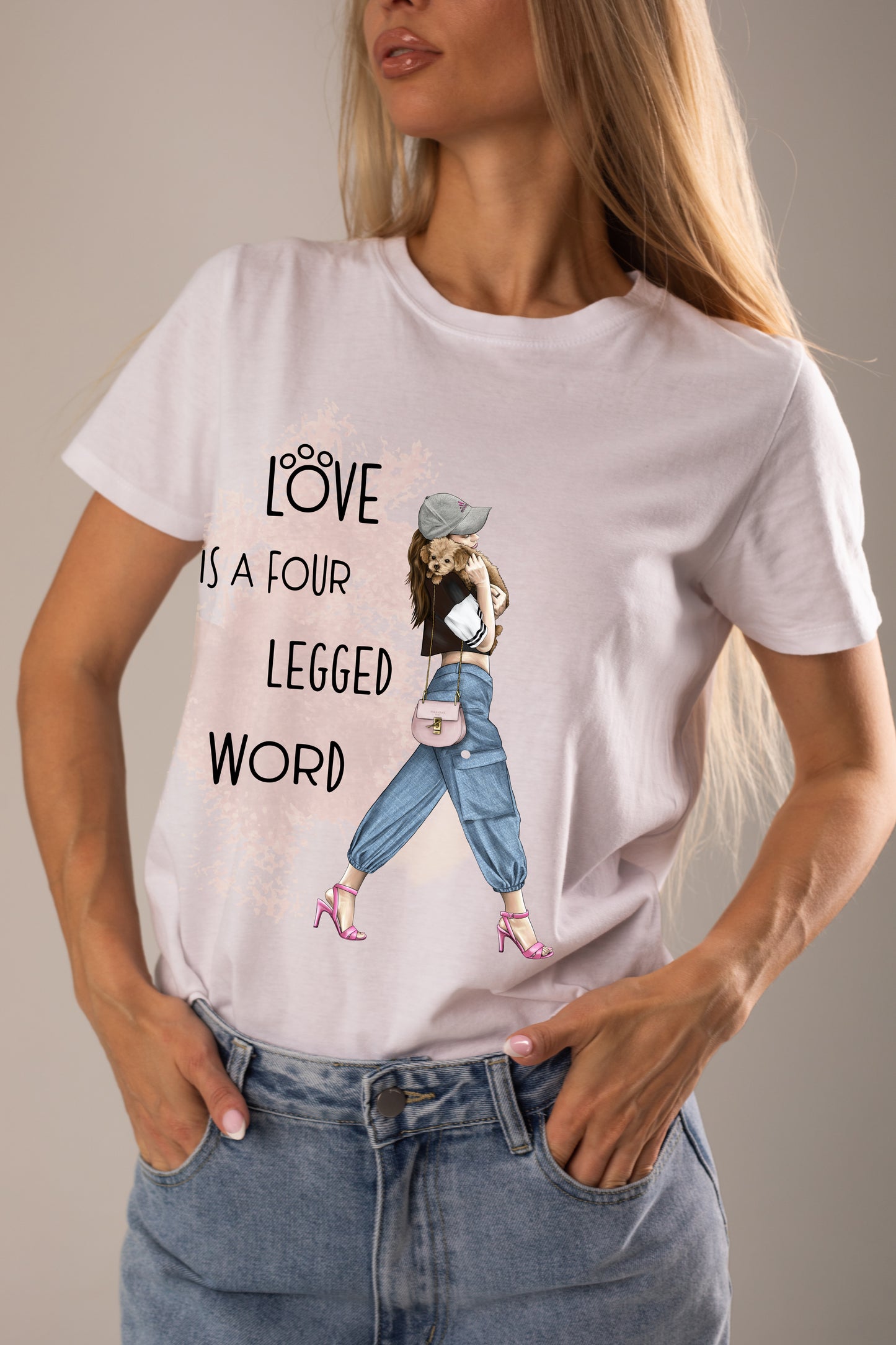 Women’s basic softstyle t-shirt GIRL AND DOG 2